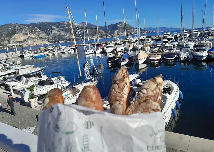 Beauty 费拉角圣让